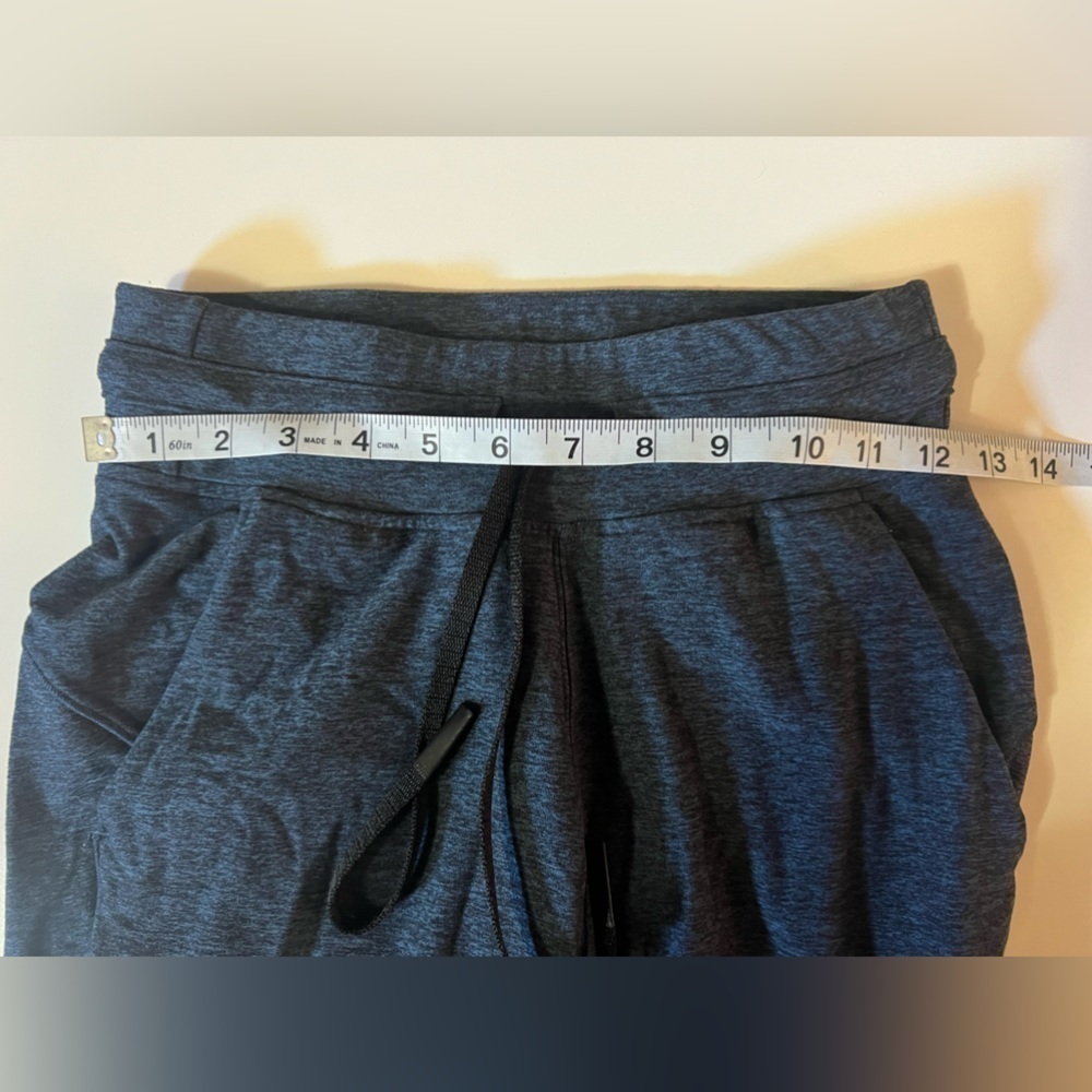 Lululemon Ready to Rulu Jogger Crop Size 2 - Picture 5 of 9